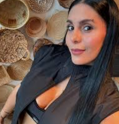 <strong>Laura P. </strong>